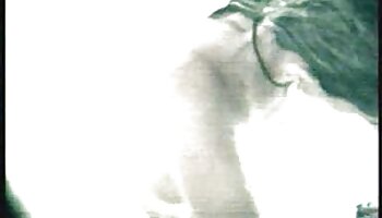 টিএস মারিয়া ফ্লাভিয়া মেশিনের দ্বারা চাষের সময় তীব্রভাবে বাংলা চোদা চোদী তার চর্বি মোরগ চেপে ধরে