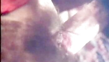 আরাধ্য কিশোর ছোট বাচ্চাদের চোদাচুদি ডিক্সি লিনের কাছ থেকে স্বর্গীয় মাথা ঝোলানো